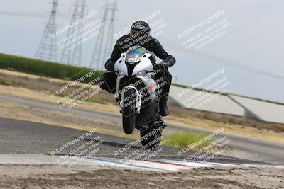 media/May-26-2025-Lets Ride (Mon) [[3bf1de1d65]]/A Group/12pm (Wheelie Bump)/